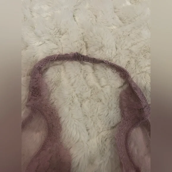 VERY SEXY Victoria’s Secret Small completely sheer lace trim halter babydoll set - Picture 3 of 12